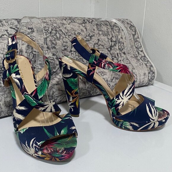 Bakers MCCOY Navy Tropical Print Heels Size 10 - Picture 4 of 7